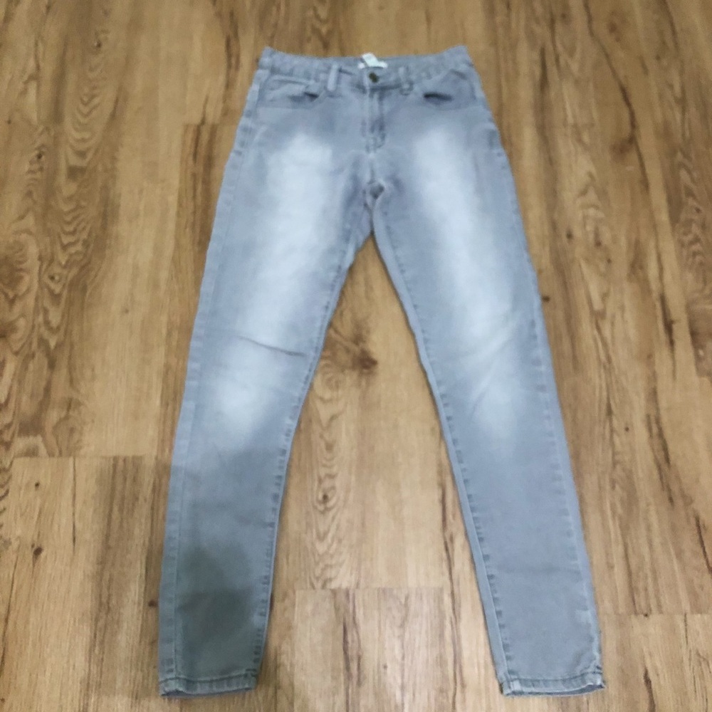 Forever 21 gray jeans